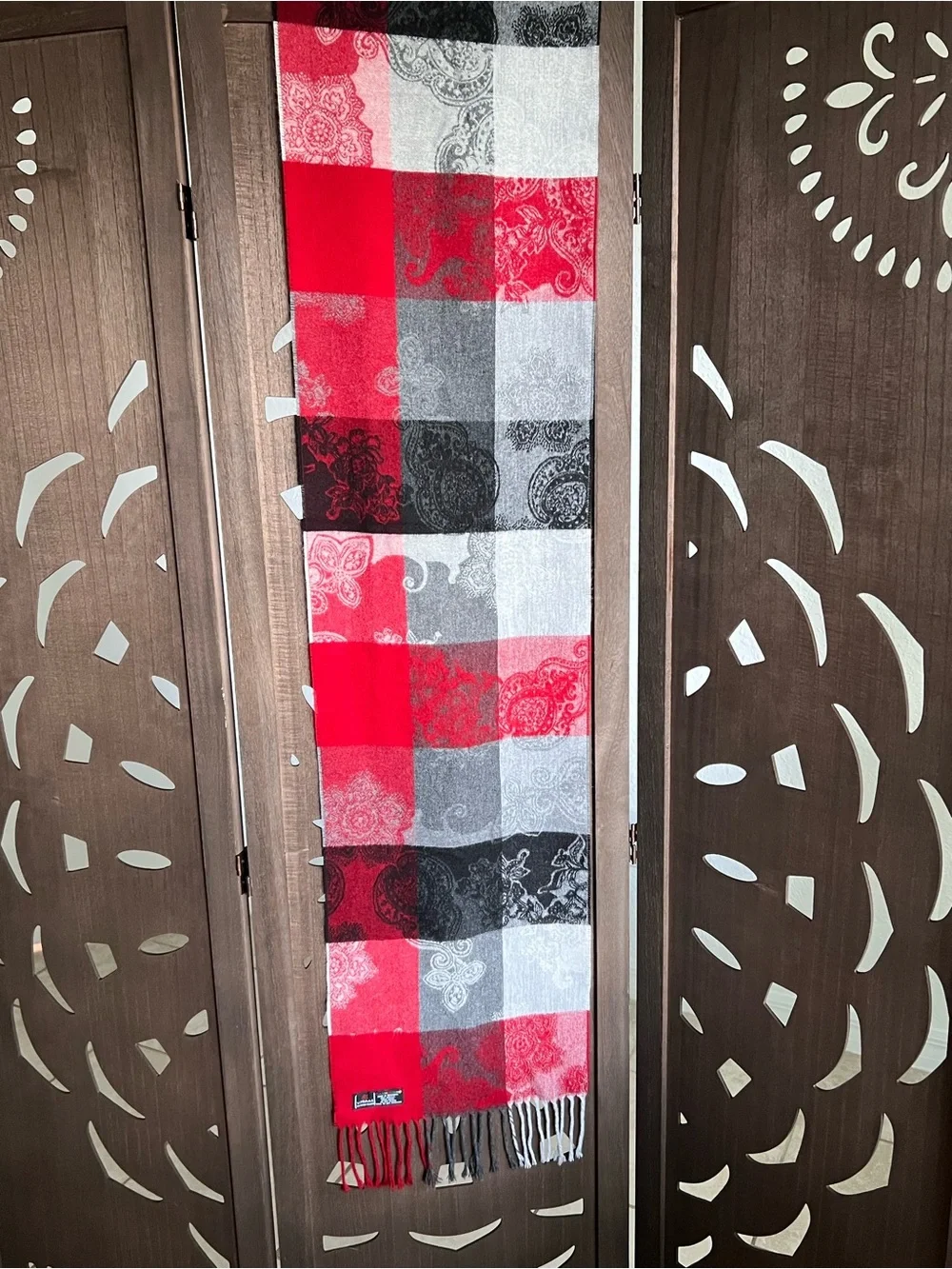 V. FRAAS Red, Black & Gray Plaid Fringe Wrap Scarf